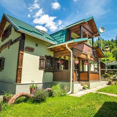 Villa Casa Rustik Bucovina Fundu Moldovei Esterno foto